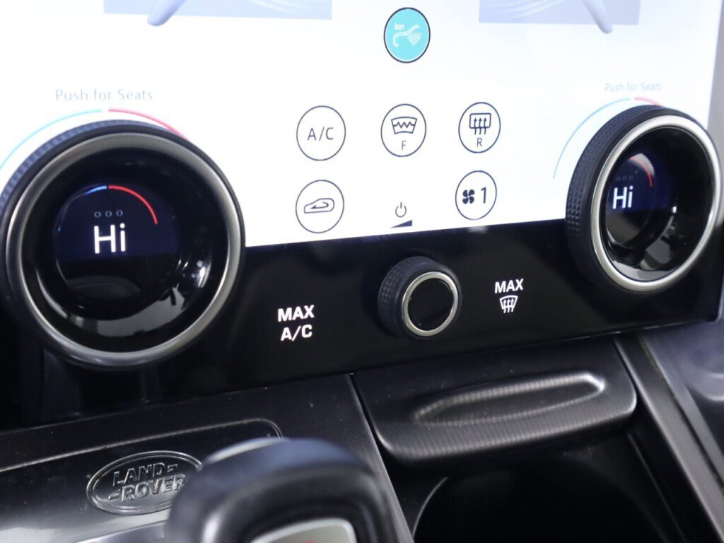 Used 2020 Land Rover Range Rover Sport HSE image 22