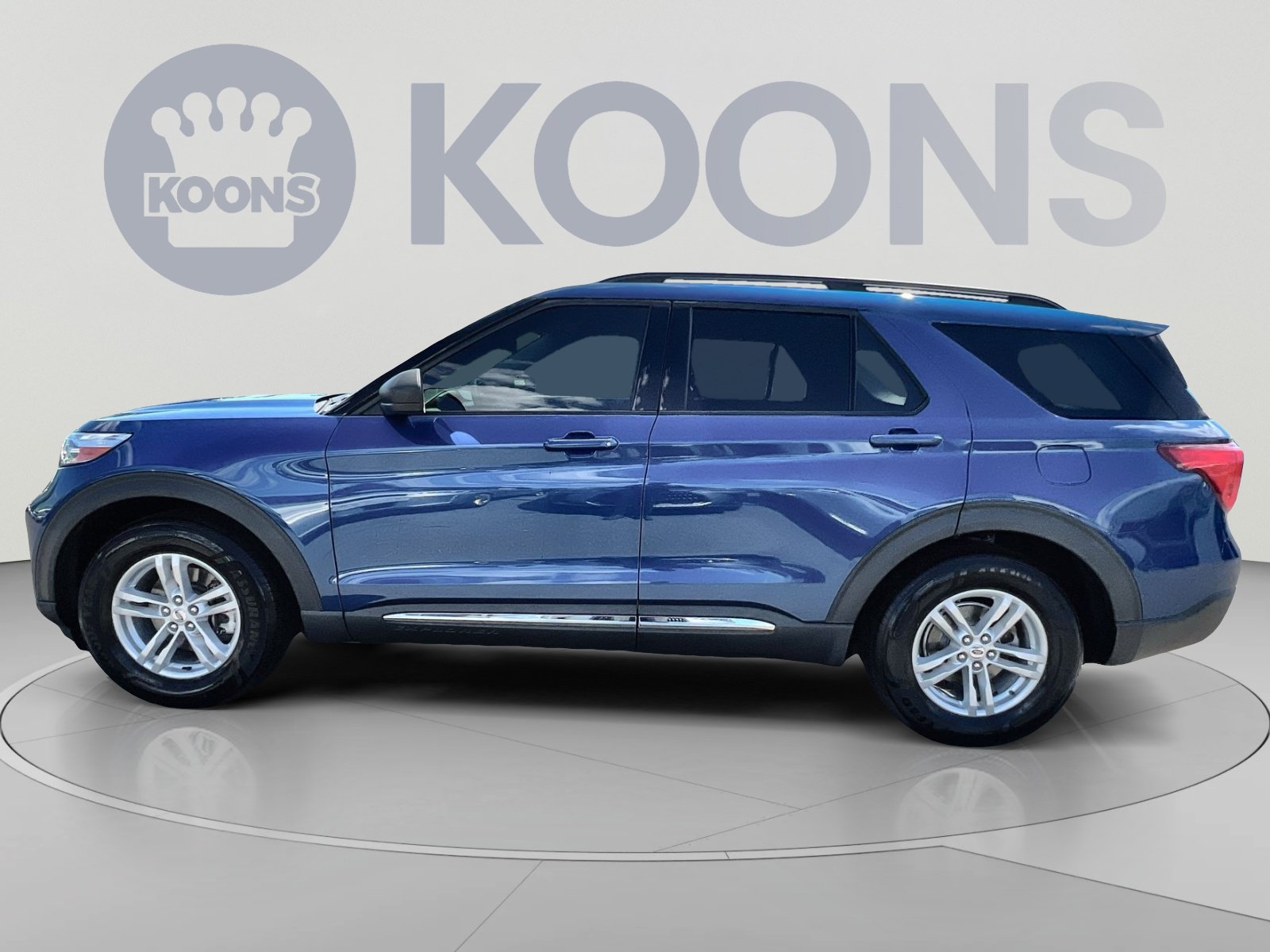 Used 2022 Ford Explorer XLT RWD image 7