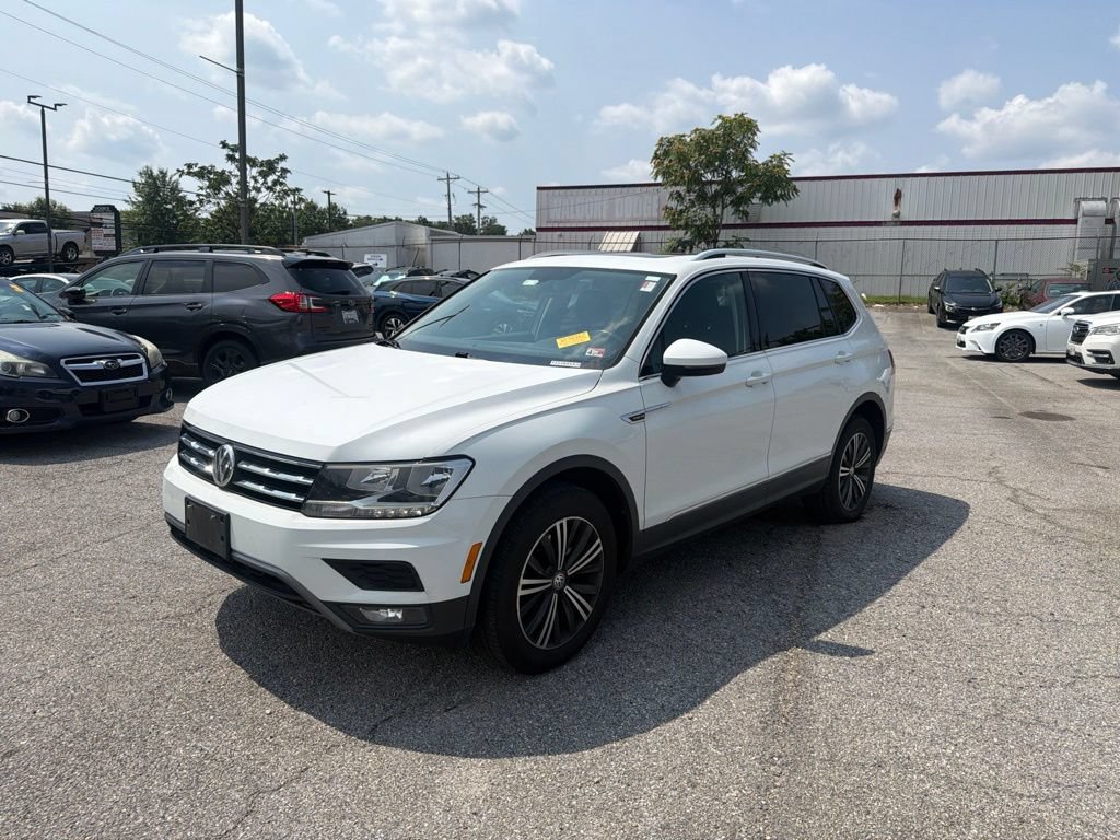 Used 2018 Volkswagen Tiguan SE AWD/4WD image 19