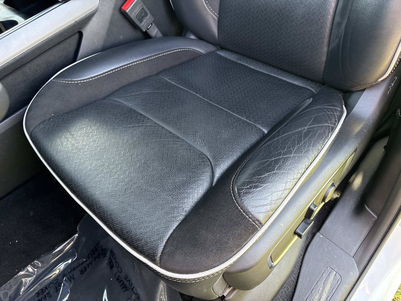 Used 2025 RAM 1500 Laramie AWD/4WD image 20