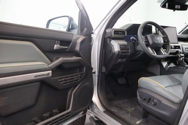 New 2026 Toyota Tacoma 4x4 Double Cab Hybrid image 9