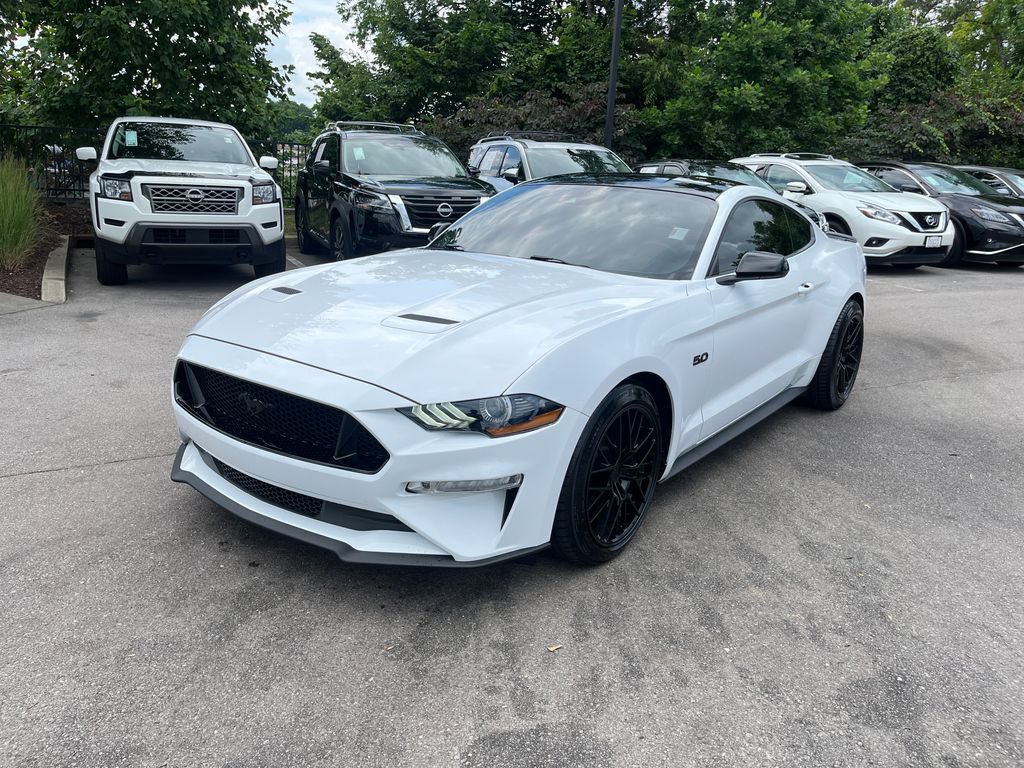 Used 2022 Ford Mustang GT Premium w/ Black Accent Package RWD video 4