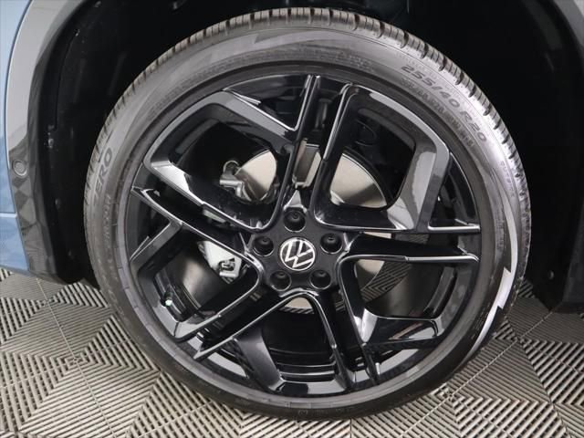 New 2026 Volkswagen Tiguan SE R-Line image 30