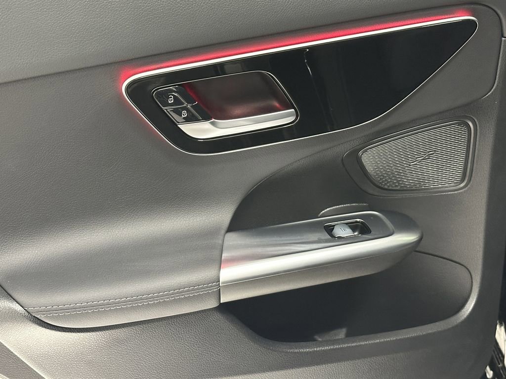 Certified 2025 Mercedes-Benz C 300 Sedan image 24