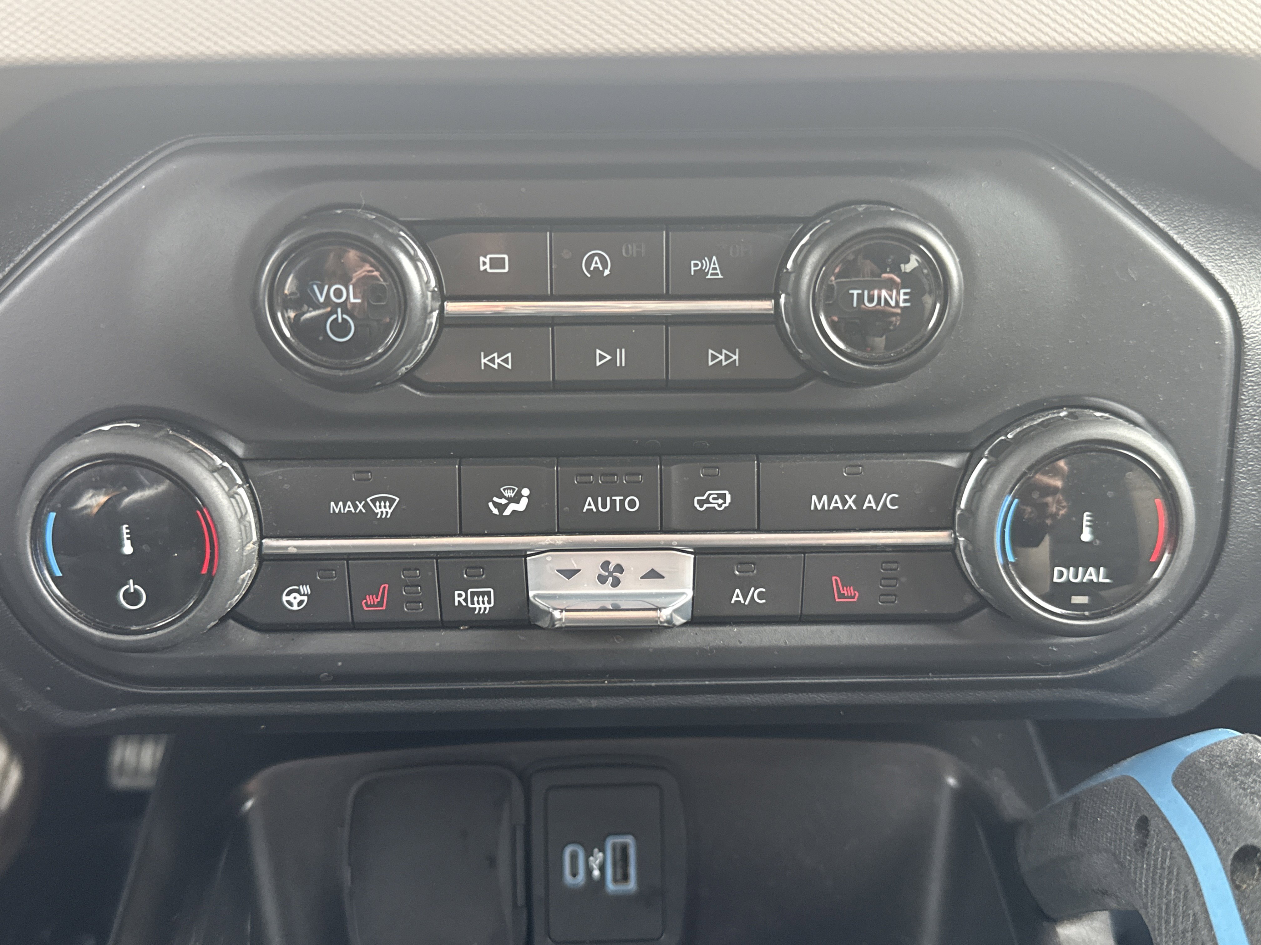 Used 2022 Ford Bronco Wildtrak AWD/4WD image 21