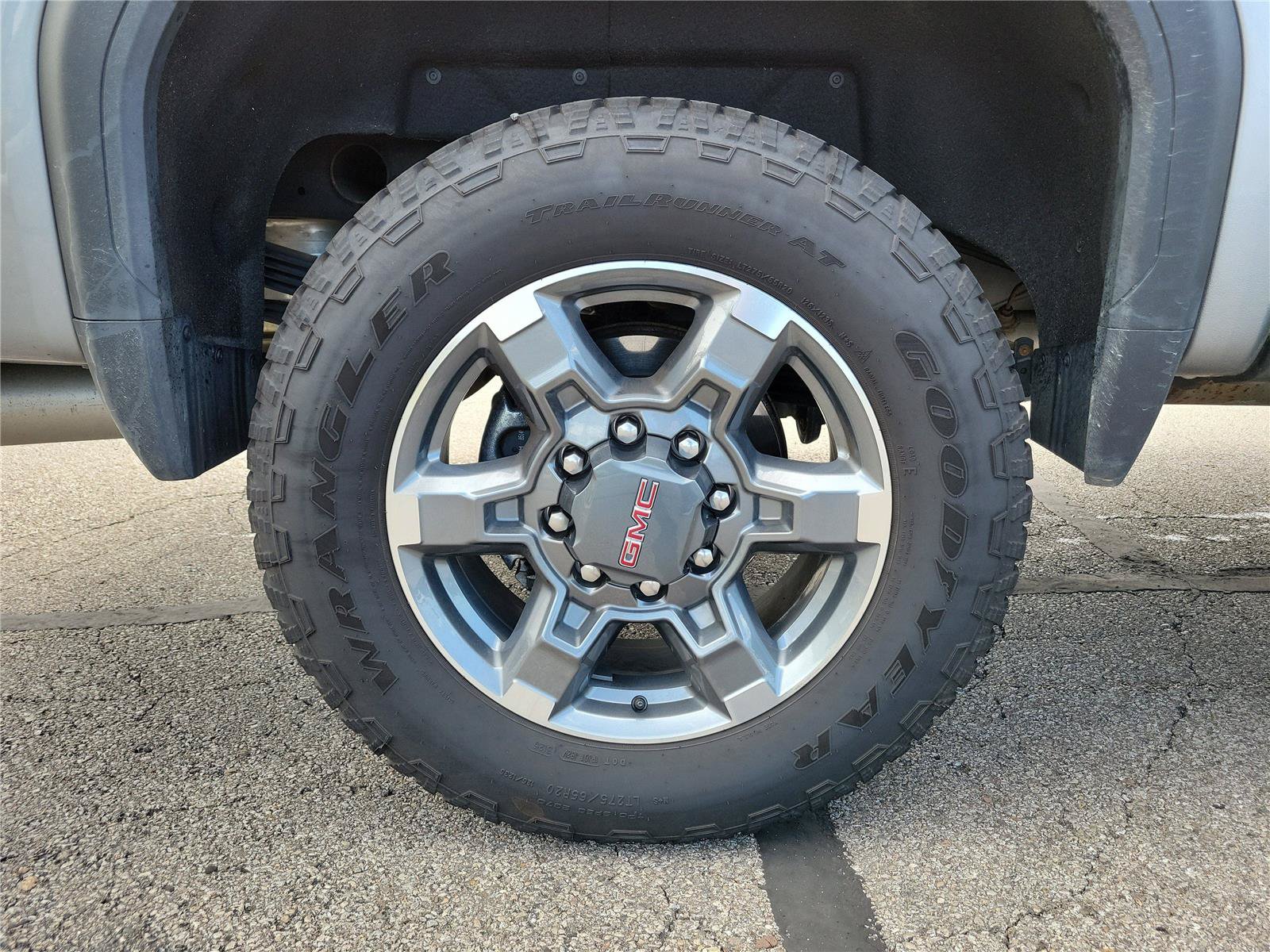 Used 2026 GMC Sierra 2500 SLT w/ SLT Convenience Package AWD/4WD image 7