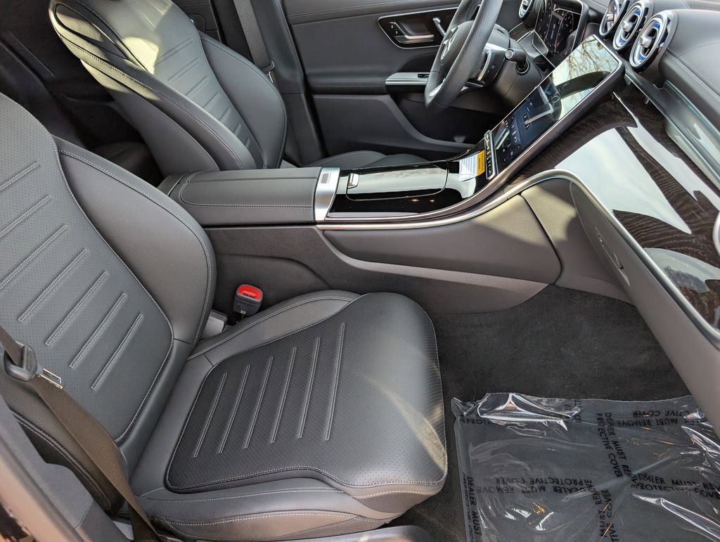 Used 2026 Mercedes-Benz GLC 300 4MATIC image 12