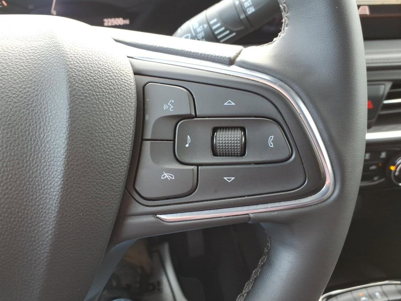 Used 2024 Buick Encore GX Sport Touring w/ Comfort Package FWD image 20