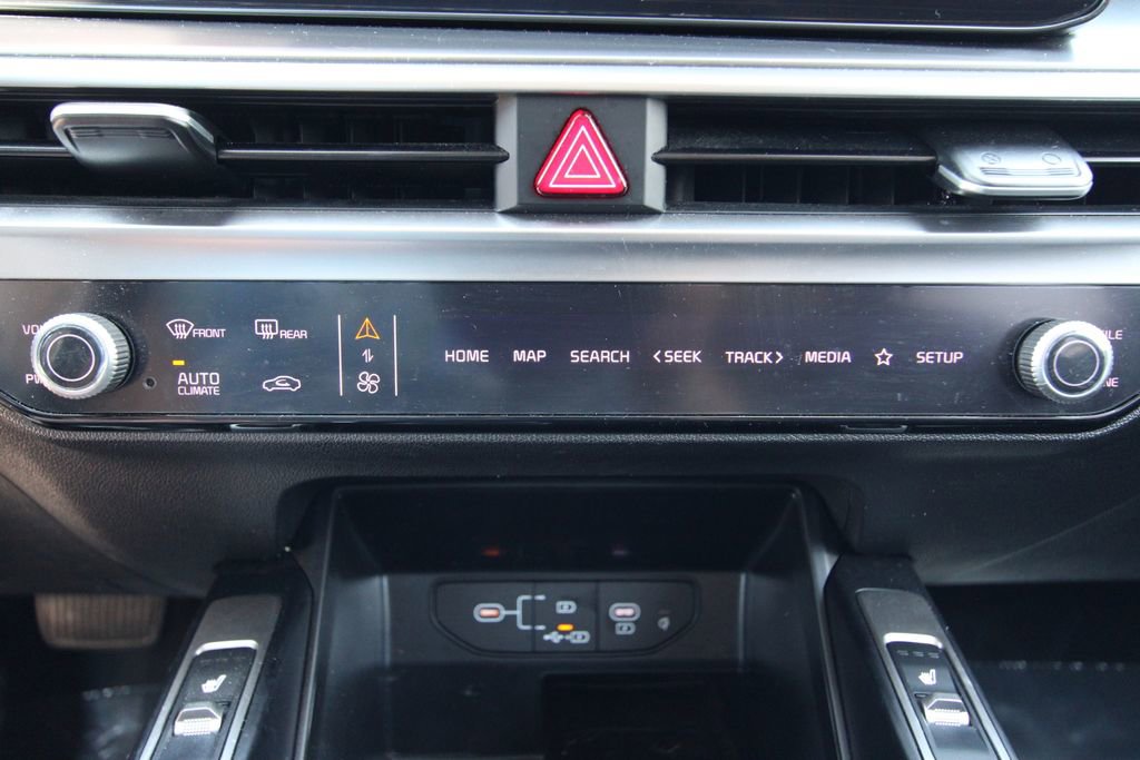 Used 2024 Kia Sorento S w/ Panoramic Sunroof Package AWD/4WD image 33