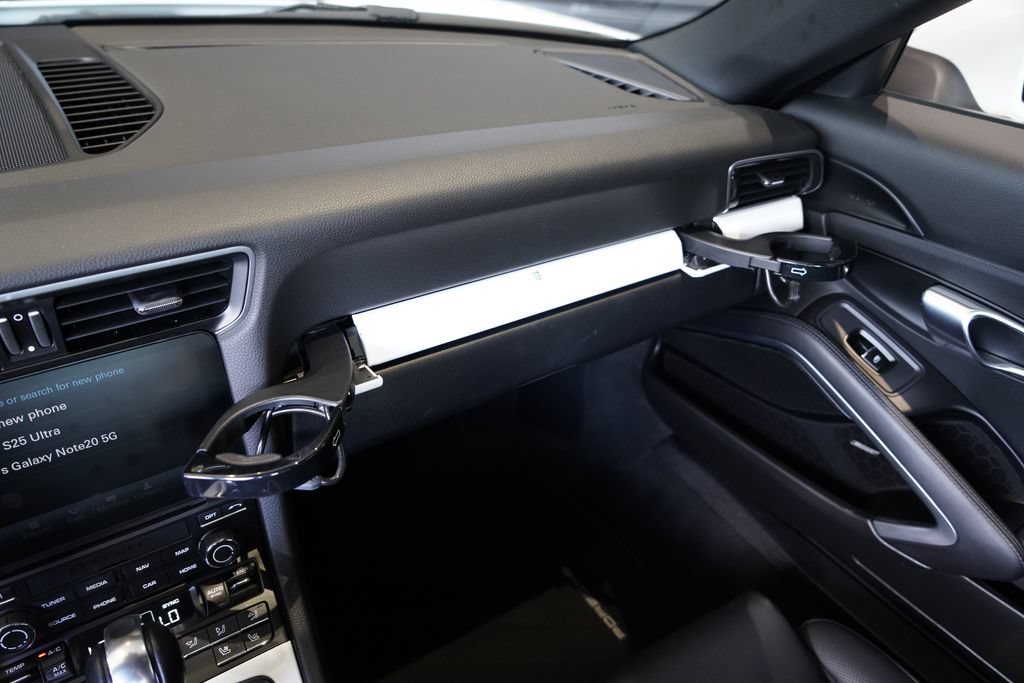 Certified 2017 Porsche 911 Carrera RWD image 18