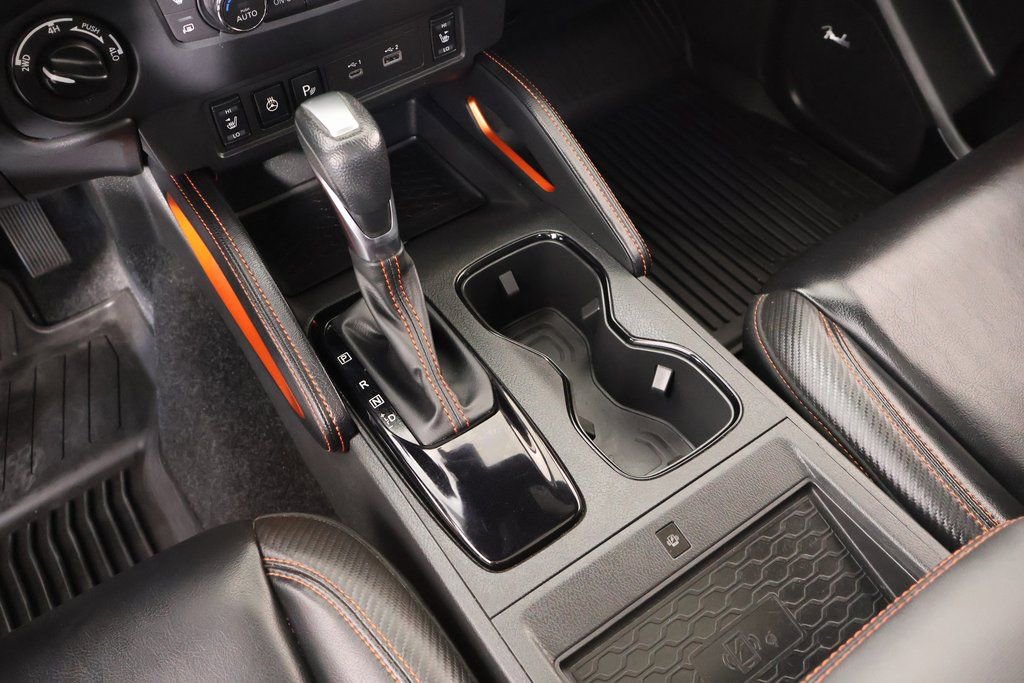 Used 2023 Nissan Frontier PRO-4X w/ Pro-4X Premium Package image 9