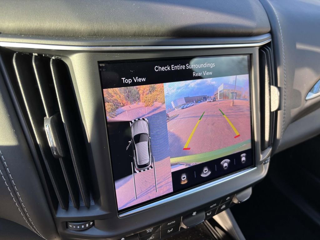 New 2023 Maserati Levante Modena image 39