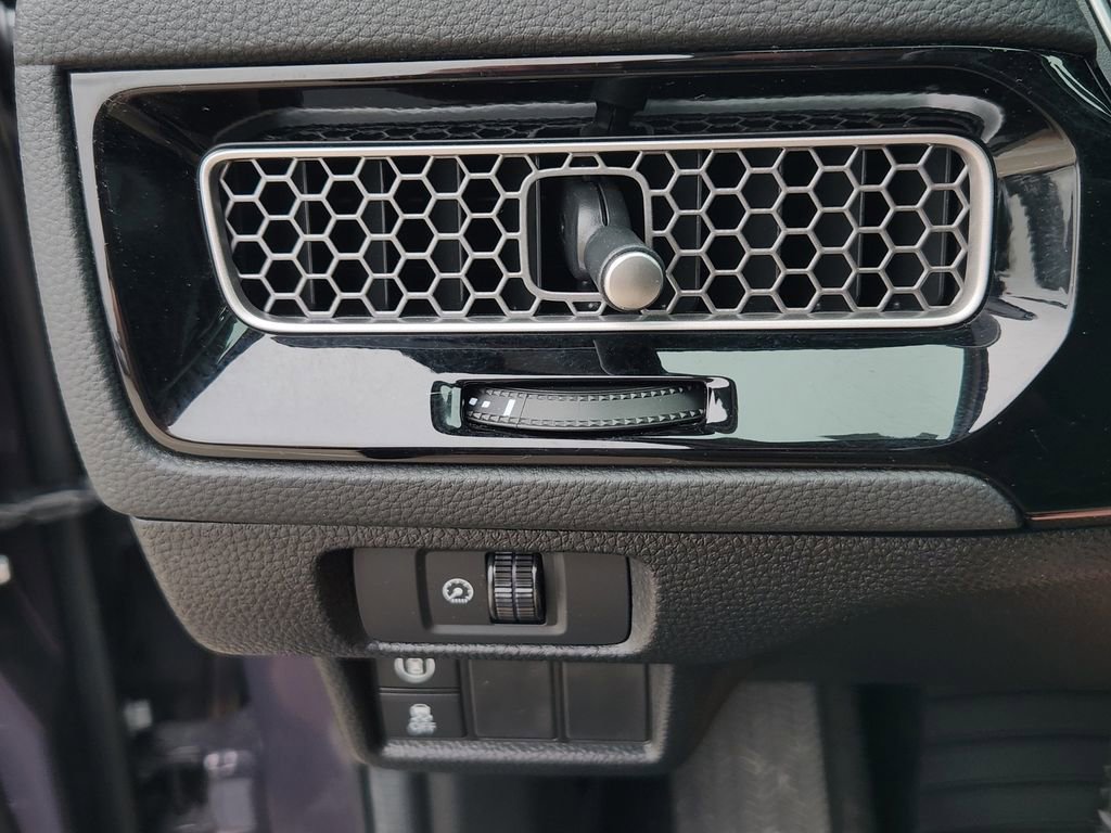 Used 2024 Honda Civic EX-L image 26