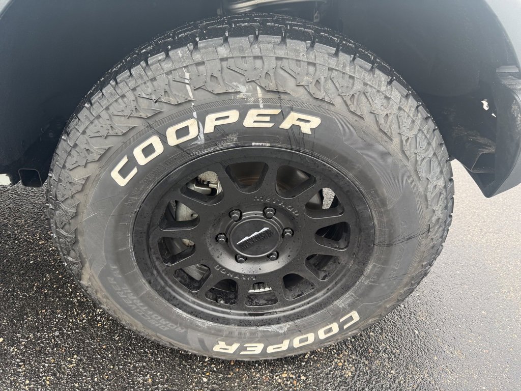 Used 2022 Ford Bronco Big Bend image 9