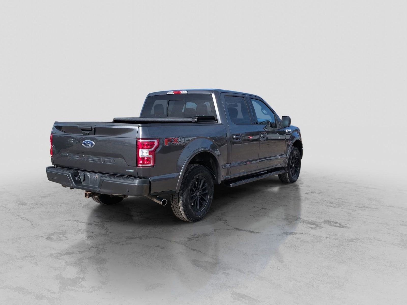 Used 2018 Ford F150 XLT w/ Equipment Group 302A Luxury image 8