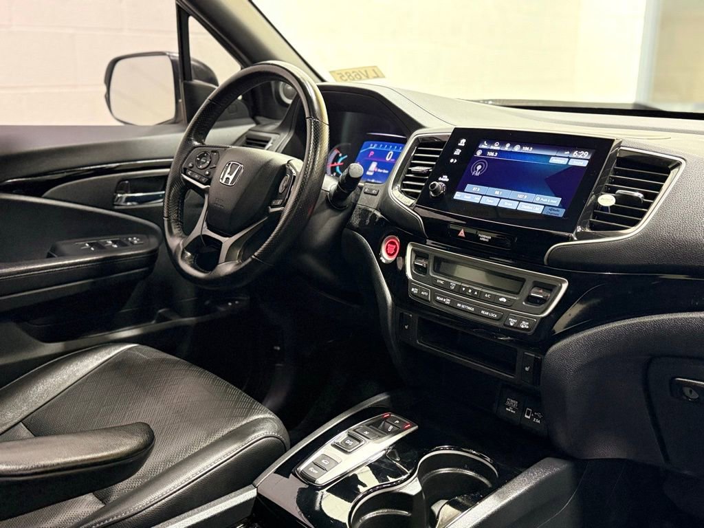 Used 2020 Honda Passport Touring image 39