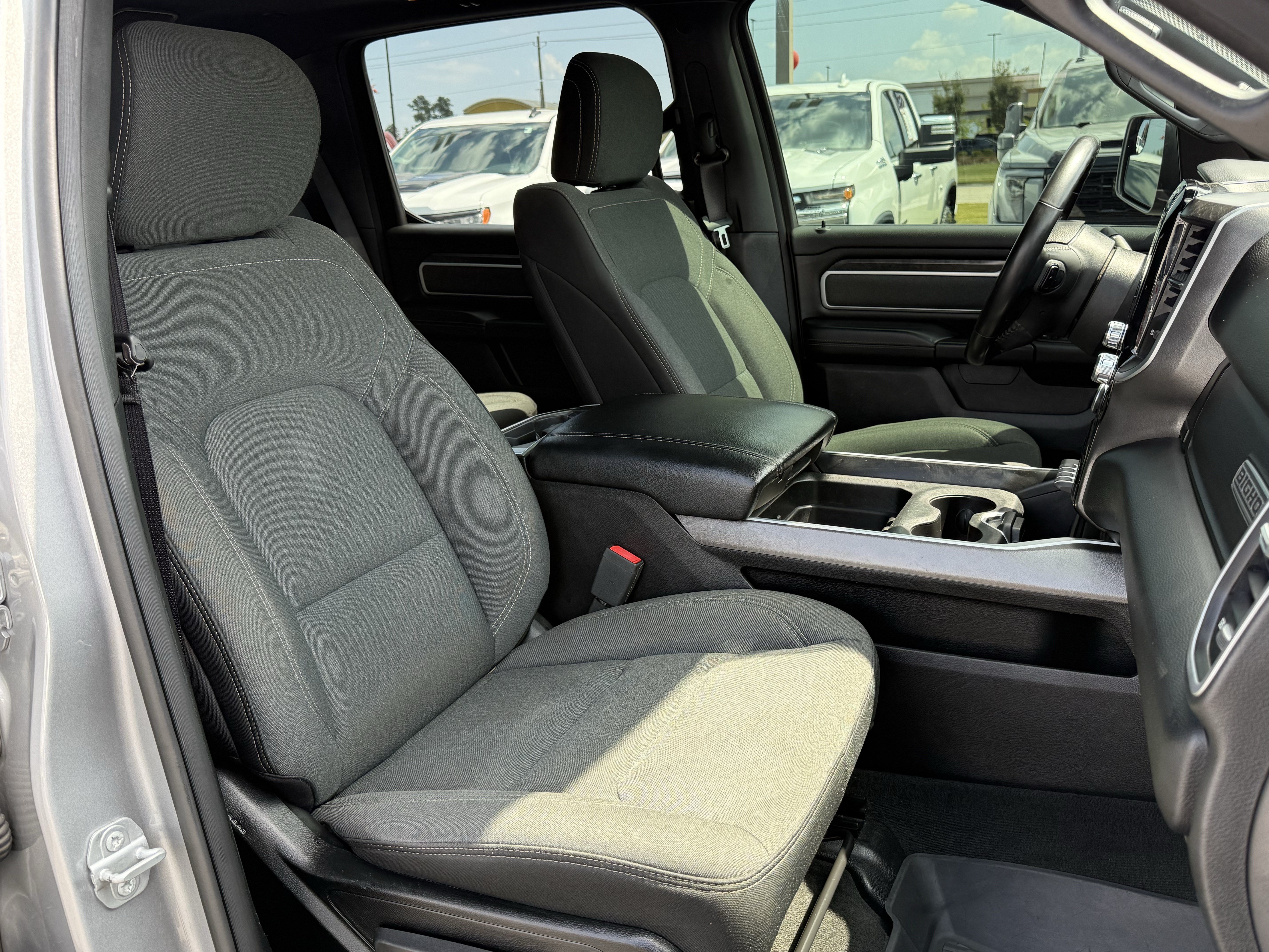 Used 2021 RAM 1500 Big Horn AWD/4WD image 33