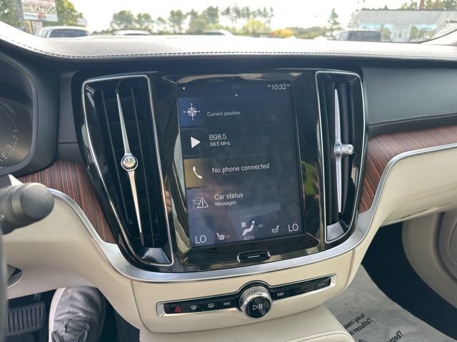 Used 2019 Volvo S60 T8 Inscription AWD/4WD image 22
