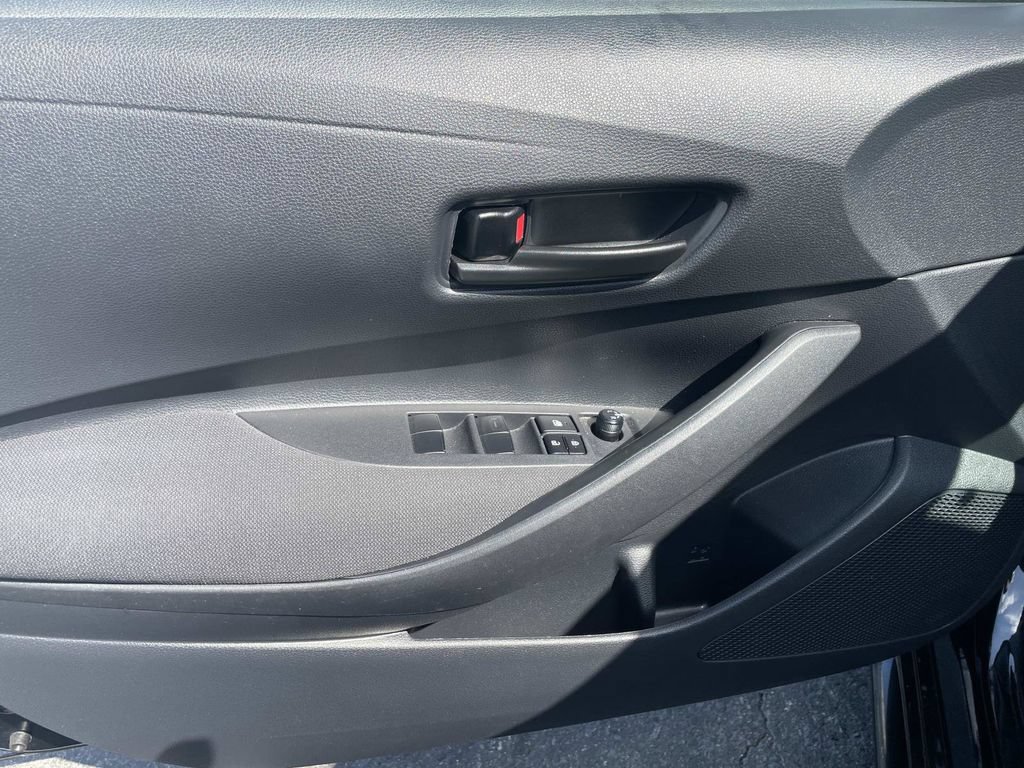 Used 2024 Toyota Corolla LE FWD image 20