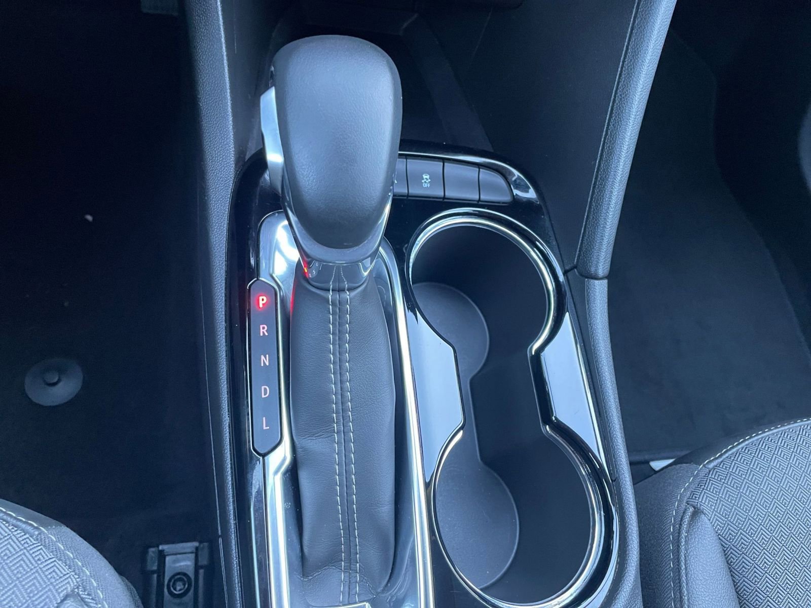 Used 2025 Buick Encore GX Preferred image 39