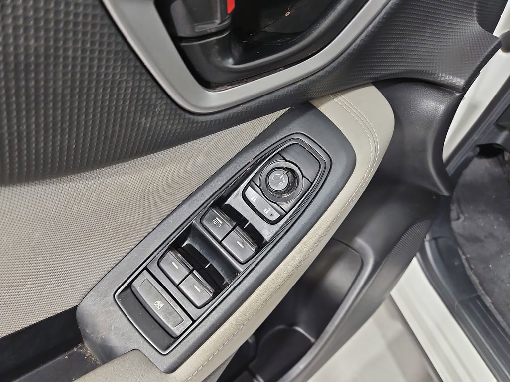 Used 2021 Subaru Forester image 12