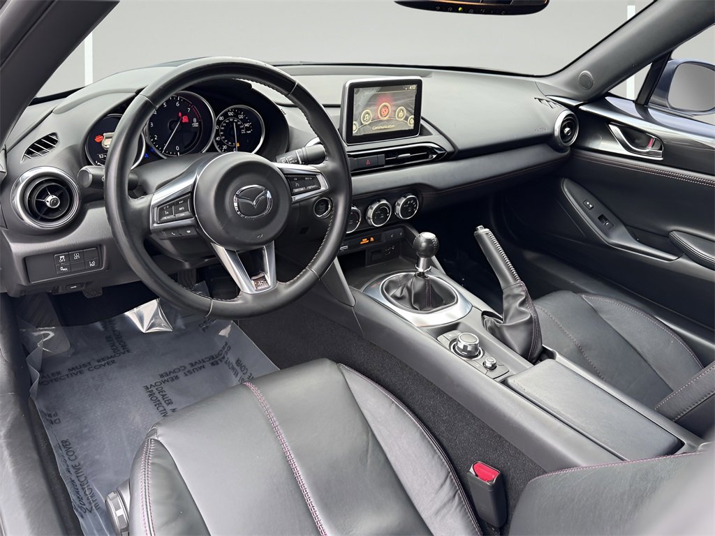 Used 2017 MAZDA MX-5 Miata RF Grand Touring image 6