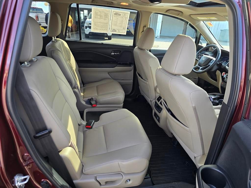 Used 2022 Honda Pilot Elite image 14