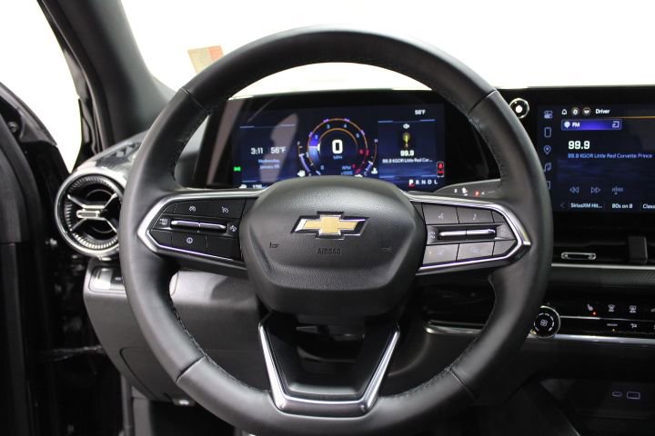 Used 2025 Chevrolet Equinox LT image 34