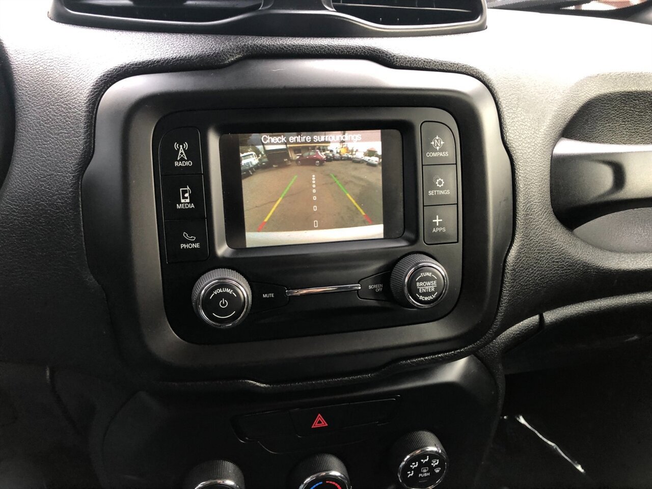 Used 2020 Jeep Renegade Sport image 15