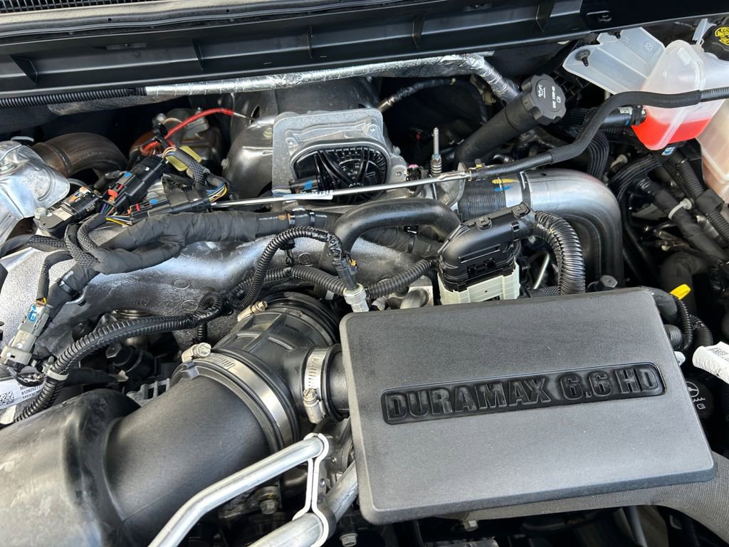 Used 2024 Chevrolet Silverado 2500 LTZ w/ LTZ Plus Package image 30
