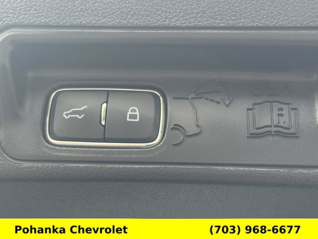 Used 2025 Ford Explorer ST AWD/4WD image 29