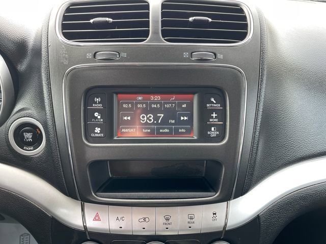 Used 2015 Dodge Journey SXT w/ Flexible Seating Group image 25