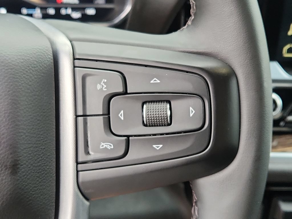 Used 2024 GMC Sierra 1500 Elevation w/ LPO, Elevation Black Package AWD/4WD image 21