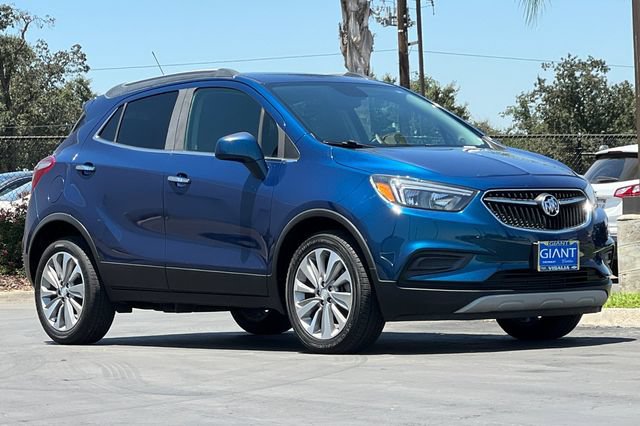 Used 2020 Buick Encore Preferred w/ Safety Package FWD image 2