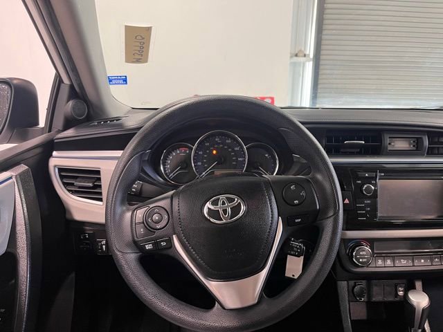 Used 2016 Toyota Corolla LE image 21