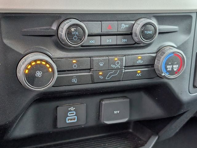 Used 2025 Ford F350 XLT AWD/4WD image 18