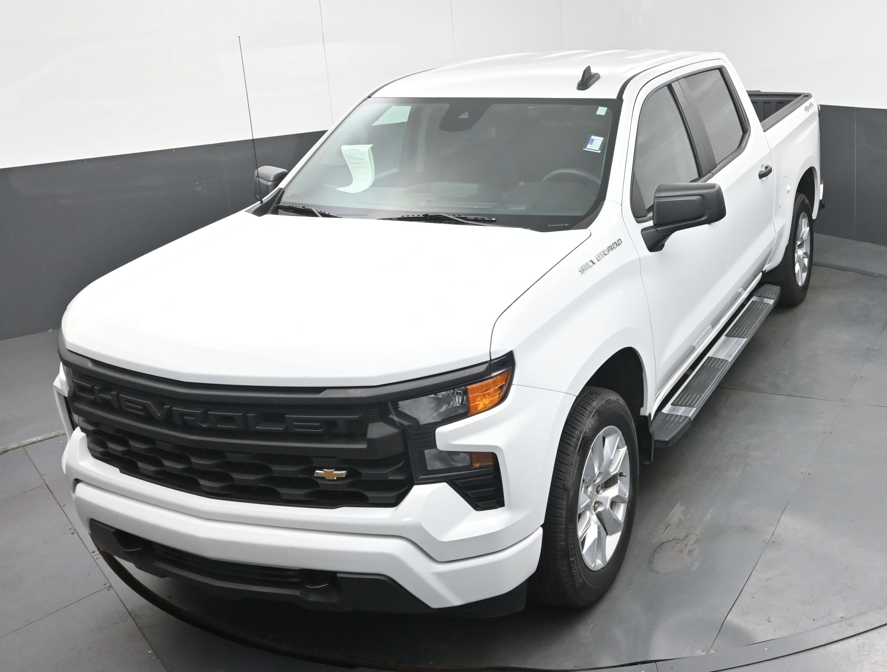 Used 2024 Chevrolet Silverado 1500 Custom AWD/4WD image 29