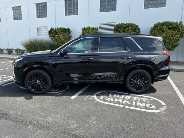 Used 2025 Hyundai Palisade Calligraphy image 8