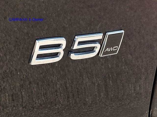 Certified 2023 Volvo XC40 B5 Plus w/ Protection Package Premier image 34