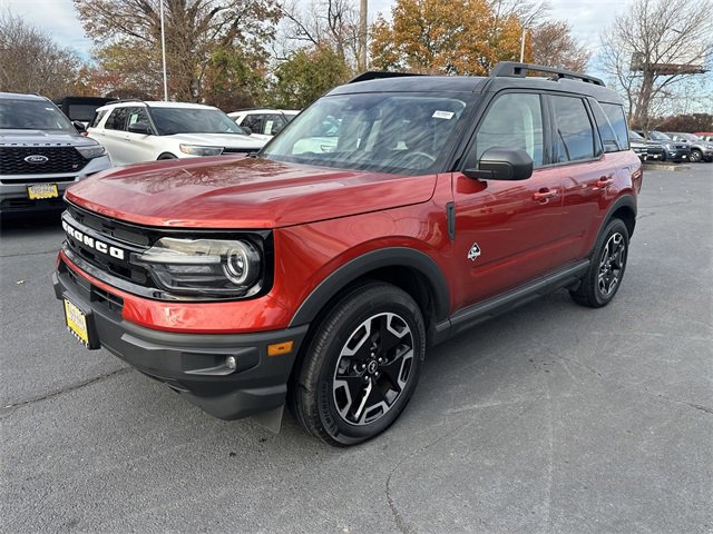 Certified 2023 Ford Bronco Sport Outer Banks w/ Tech Package image 9