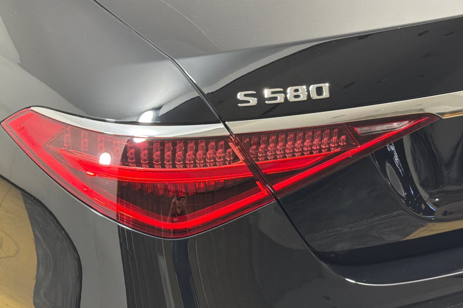 Used 2022 Mercedes-Benz S 580 4MATIC Sedan image 25