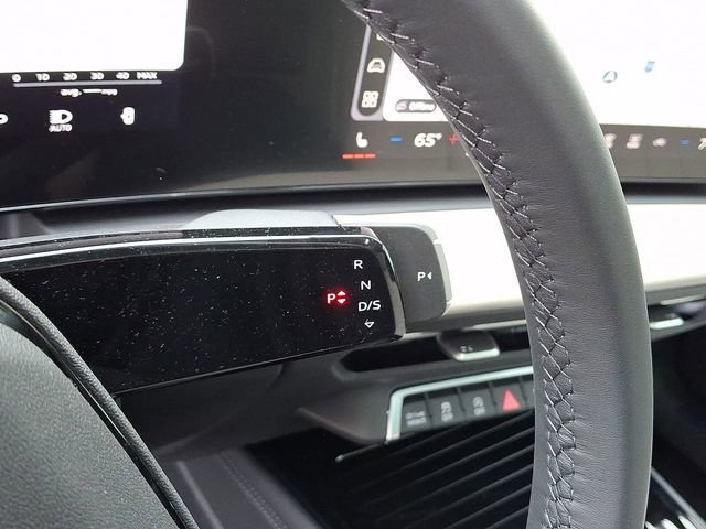 New 2026 Audi Q3 quattro 2.0T AWD/4WD image 11
