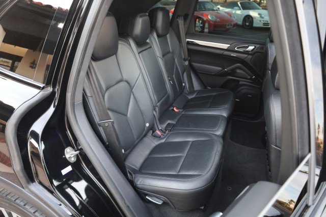 Used 2013 Porsche Cayenne Diesel AWD/4WD image 53