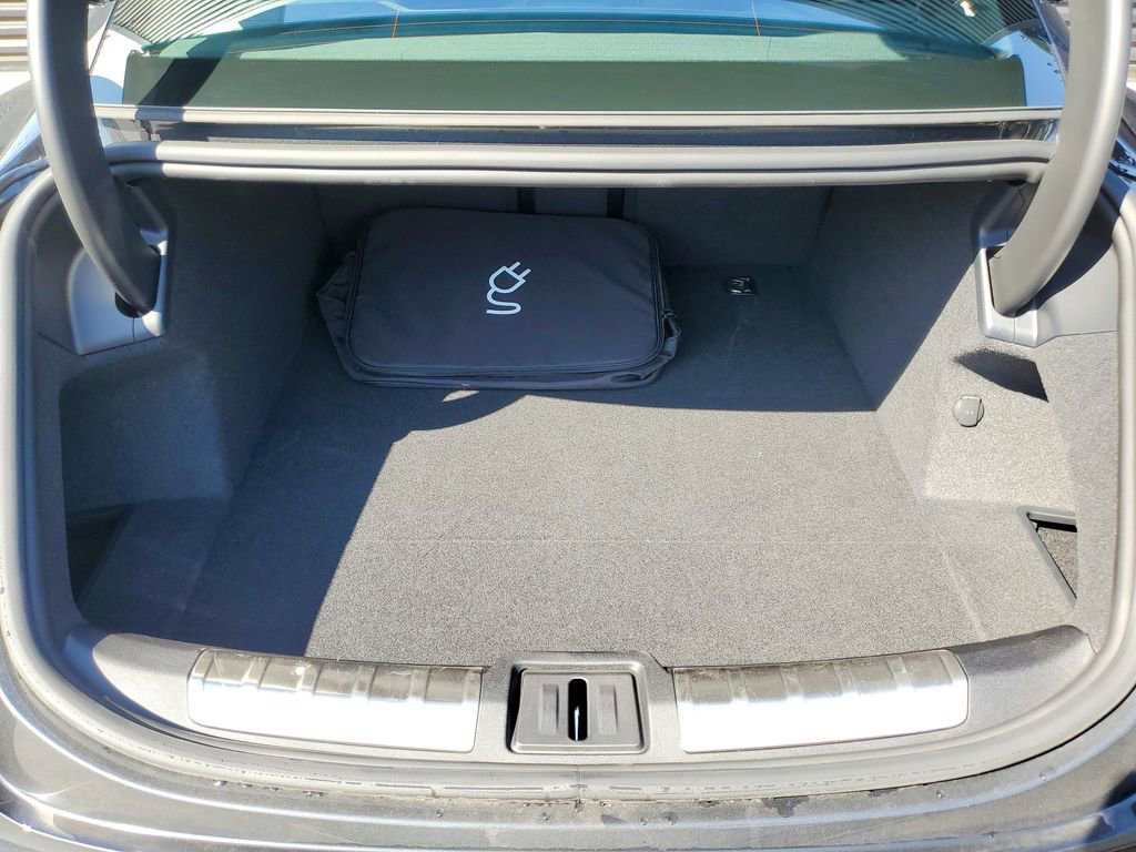 Certified 2025 Porsche Taycan 4S image 31