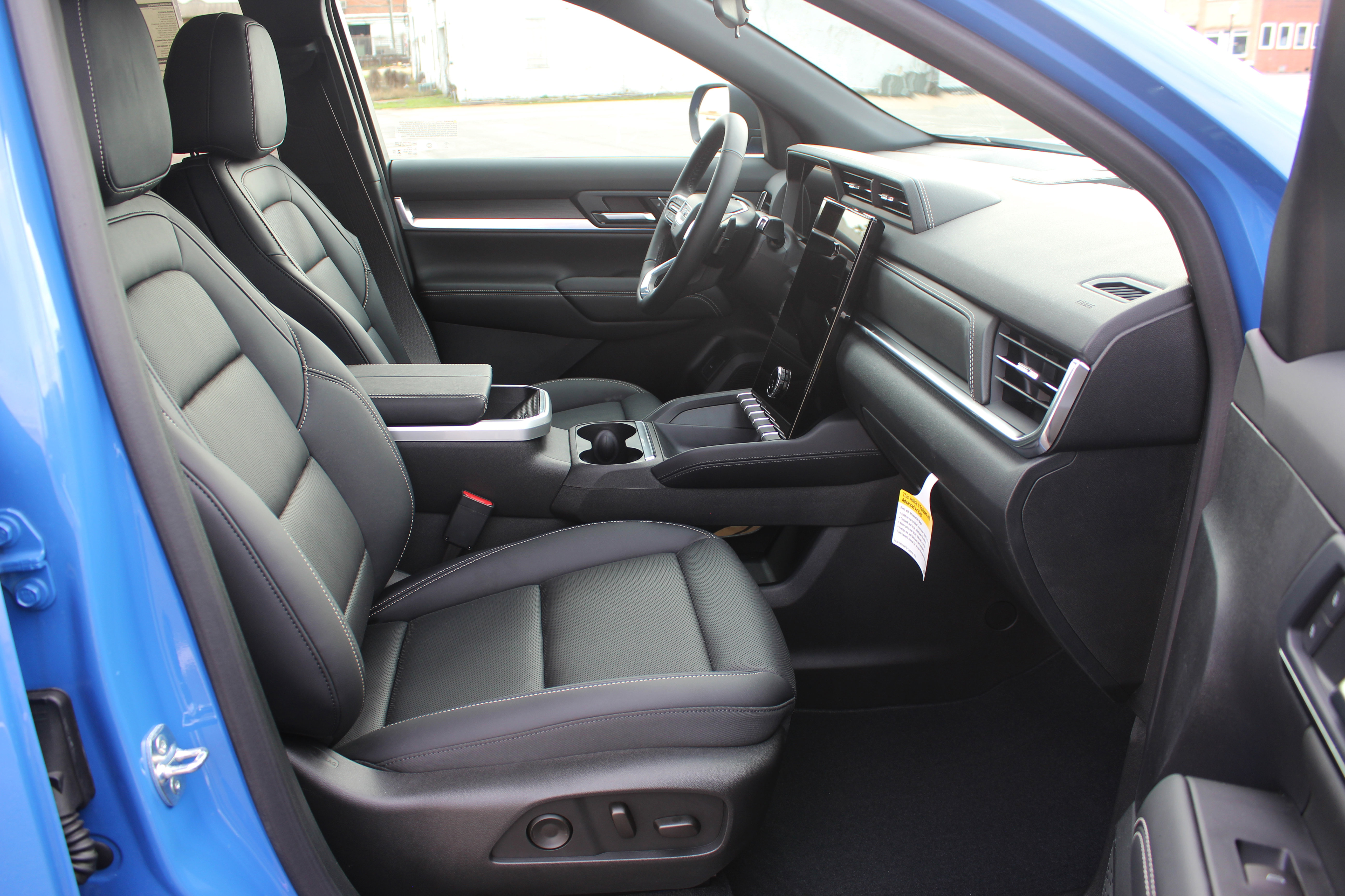 New 2025 GMC Terrain Elevation w/ Elevation Premium Package image 42