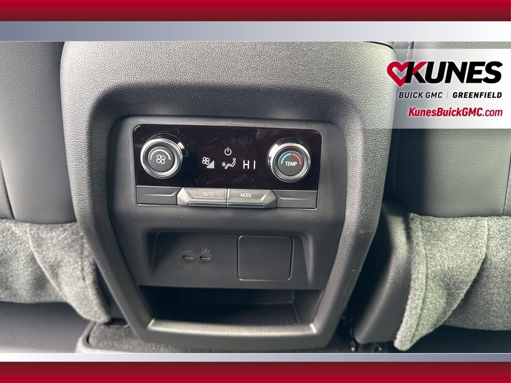 New 2026 Buick Enclave Sport Touring w/ LPO, Floor Liner Package image 41