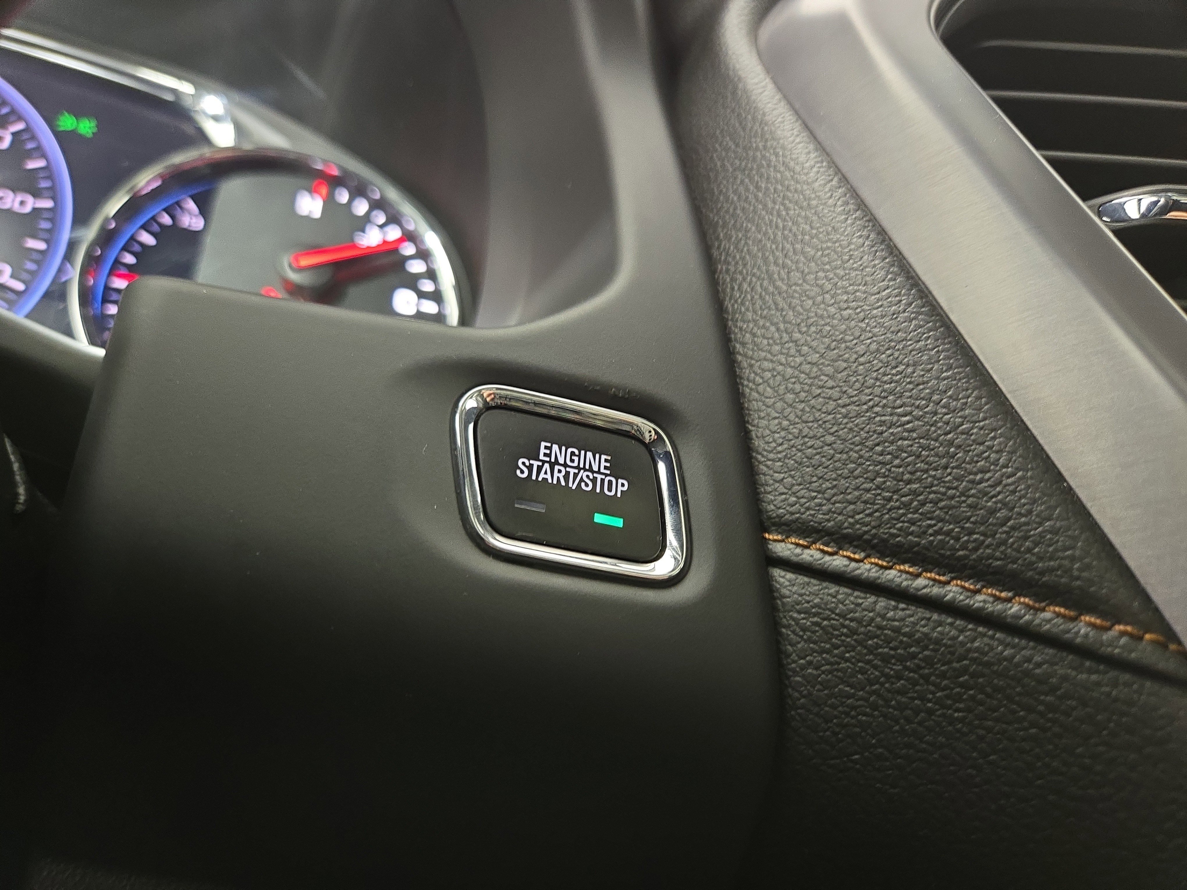Certified 2021 GMC Acadia AT4 image 28