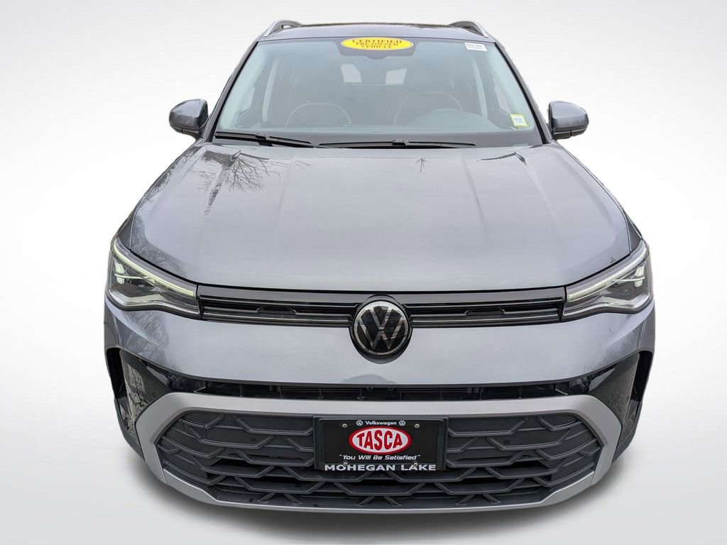 Used 2025 Volkswagen Taos SE w/ Panoramic Sunroof Package image 9