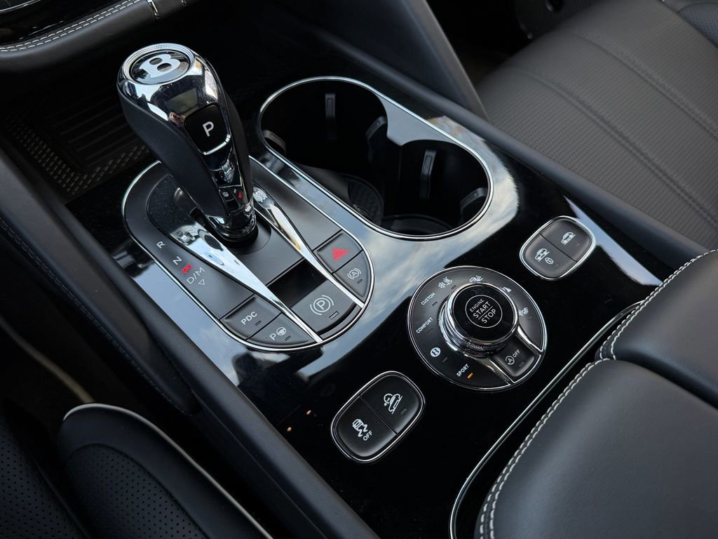 Used 2023 Bentley Bentayga Speed image 30
