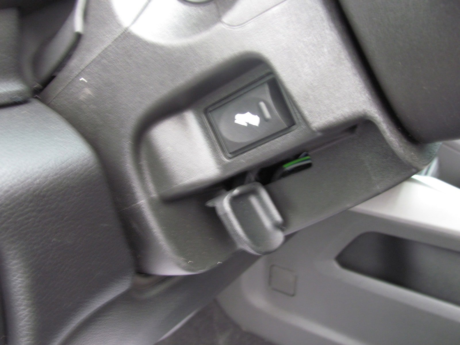 New 2026 RAM 3500 Big Horn AWD/4WD image 17